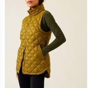 ATHLETA Whisper Featherless Vest Gold